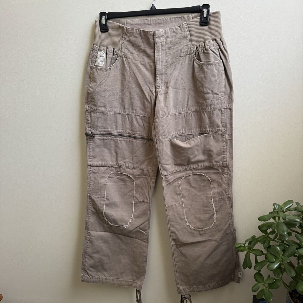 NWT Eastern Mountain Sports Women’s Size 12 Hiking Cargo Pants New